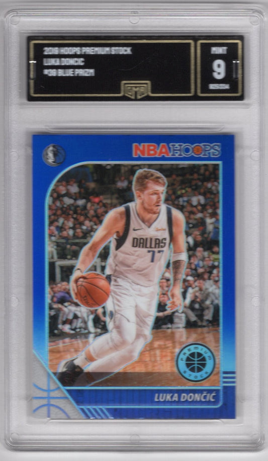 2019 NBA HOOPS PREMIUM STOCK LUKA DONCIC #39 BLUE PRIZM 2ND YEAR